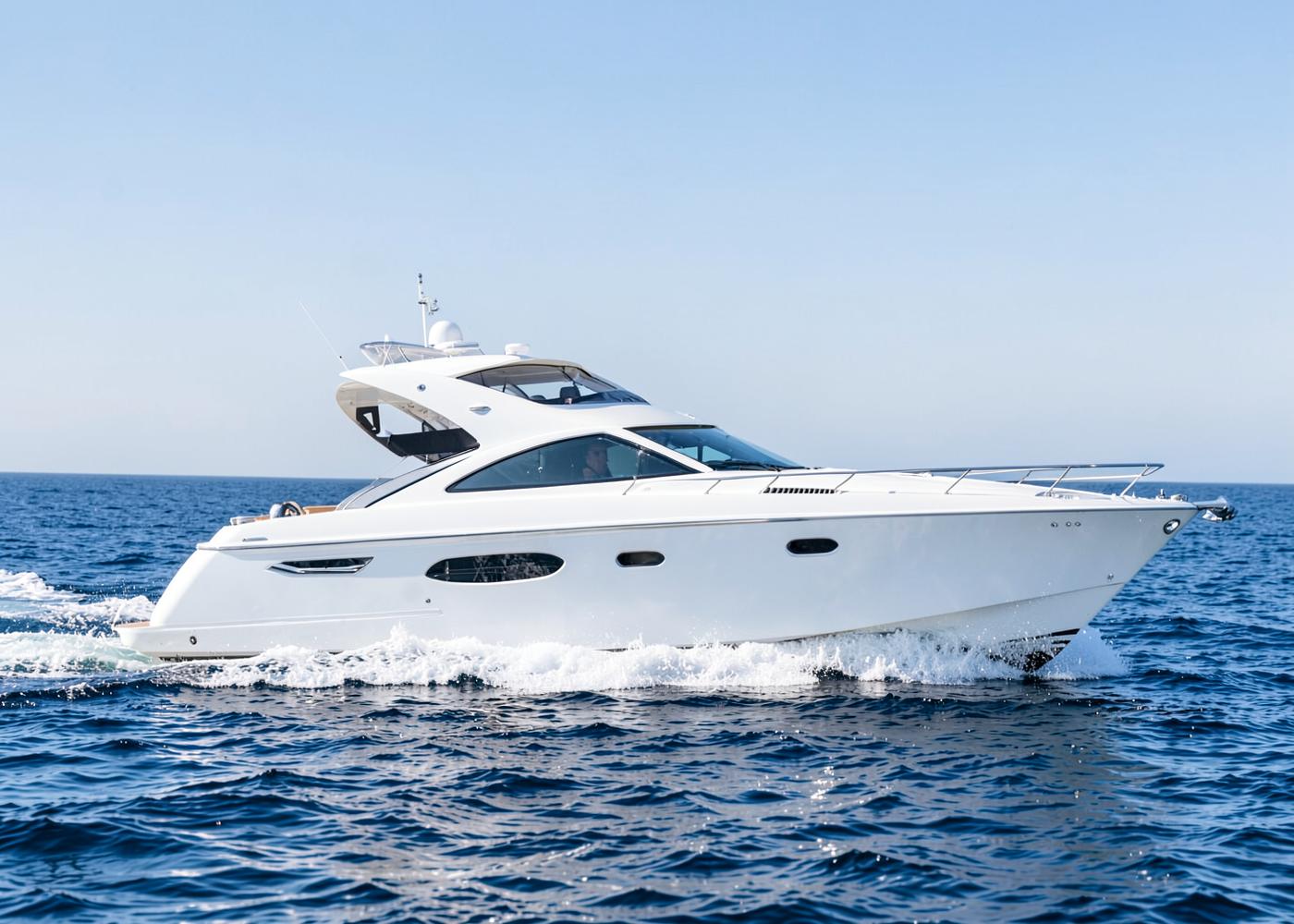 Delta Powerboats Nordvind 62 för charter i Stockholm